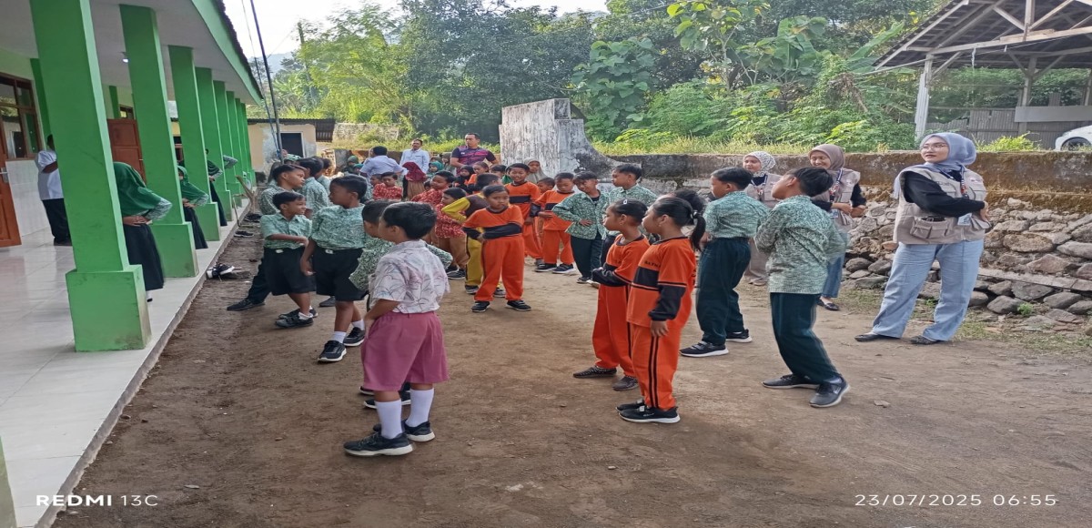 SENAM PAGI CERIA